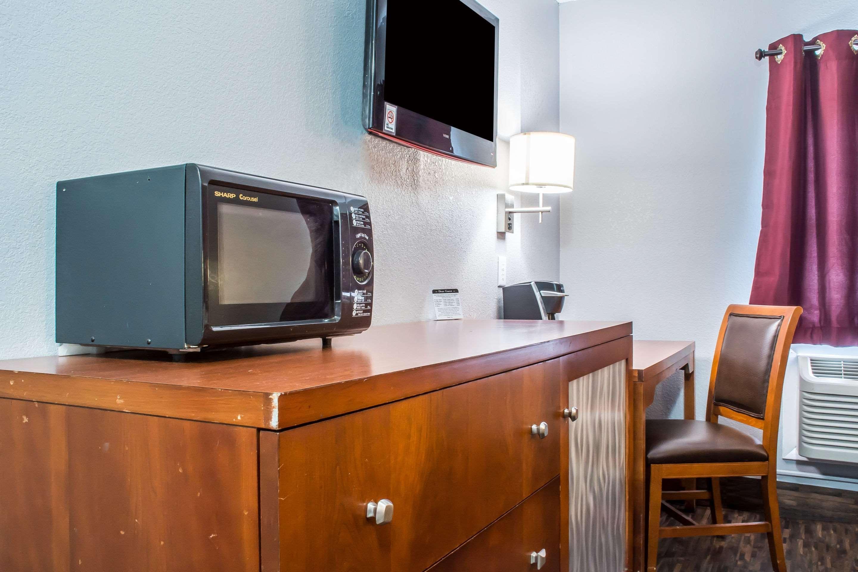 Econo Lodge Brockport Dış mekan fotoğraf